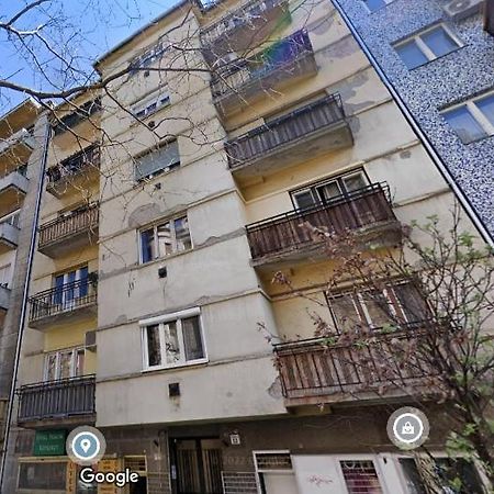 Kenyelmes Lakas Jo Helyen Appartement Boedapest Buitenkant foto