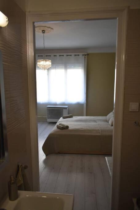 Kenyelmes Lakas Jo Helyen Appartement Boedapest Buitenkant foto
